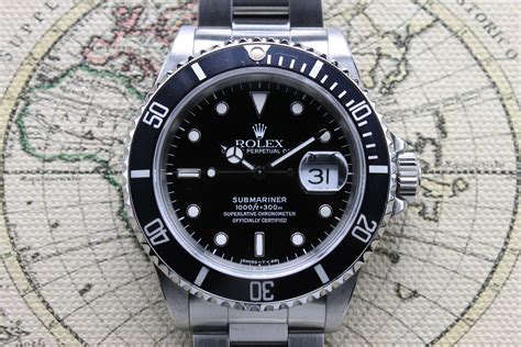 rolex submariner tritium